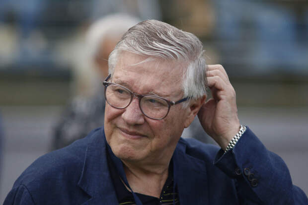 Комментатор Орлов остался недоволен составом сборной России