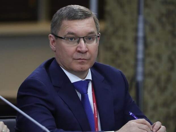 Зараженный коронавирусом министр Якушев пытался решить проблему платежей ЖКХ Зараженный коронавирусом министр Якушев пытался решить проблему платежей ЖКХ