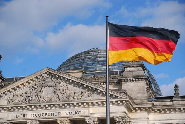 В Германии остановили расследование против главы ВВС Герхартца по делу об утечке