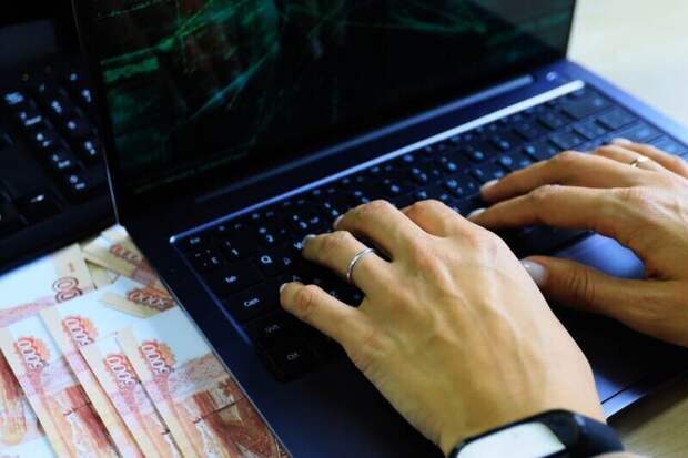 Крымчанин хотел продать детскую кровать и лишился 90 тысяч рублей