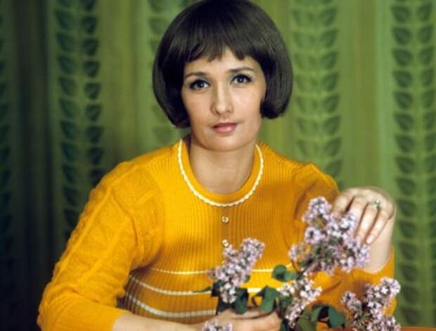 Зинаиде Кириенко исполнилось 87