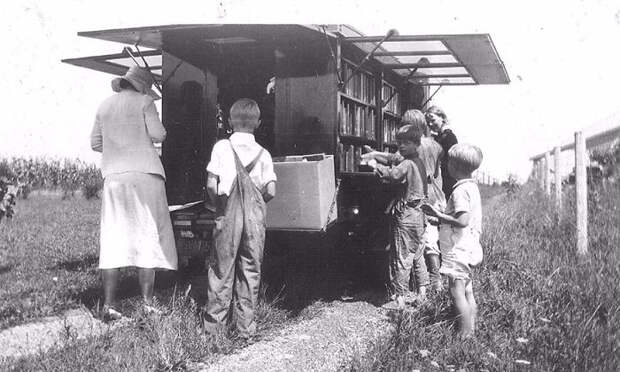 1933 библиотека, библиотека на колесах, ретро фото