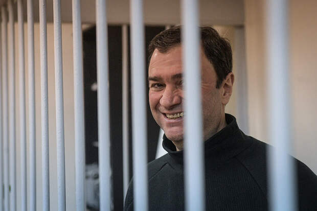 В Эрмитаж за хищениями В Эрмитаж за хищениями