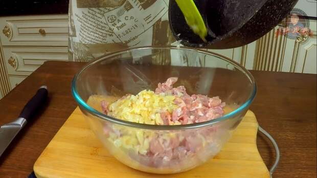 Куриные колбаски по-домашнему Колбаса, Рецепт, Еда, Мясо, С дедом за обедом, Видео, Длиннопост, Кулинария, Видео рецепт