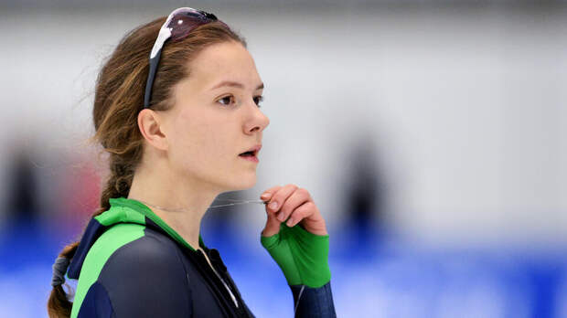 У конькобежки Коржовой забрали подаренный на Олимпиаде смартфон