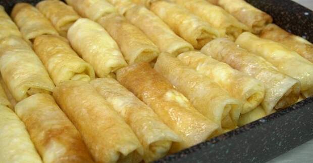 Без муки: тонкие блинчики с творожной начинкой