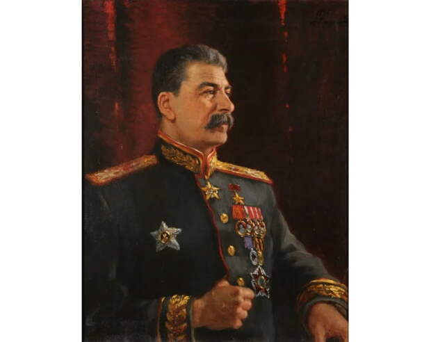«Гнилому времени наступил конец!» — сети об отношении Лаврова к Сталину