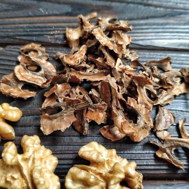 Внутренняя перегородка грецкого ореха ценный продукт, который может избавить от многих болезней