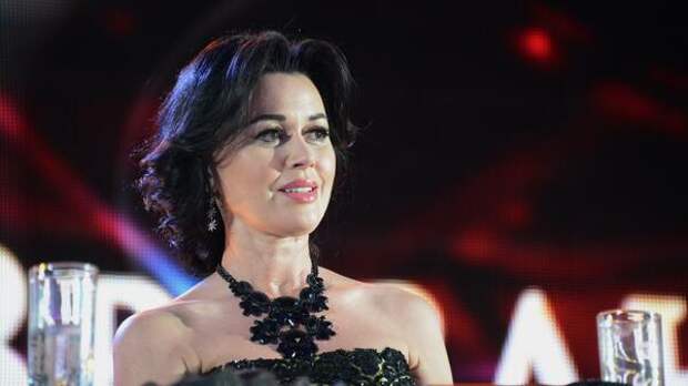 Младшая дочь Заворотнюк пришла поддержать отца на шоу — кричала громче всех