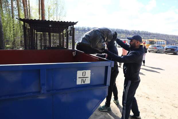 Рассказываем, какие отходы можно складывать в бункеры