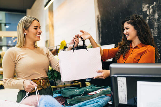 ЦБ: в РФ растет импульсивность потребления на фоне роста покупок "в один клик"