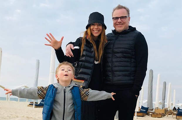 Встреча с друзьями и благодарность Богу: Наталья Подольская и Владимир Пресняков с сыном отдыхают в Израиле