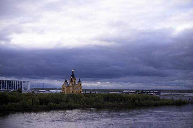 На Стрелку в Нижнем Новгороде могут вернуть подъёмный кран