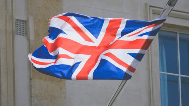 Принца Эндрю могут исключить из линии престолонаследия из-за связей с Джеффри Эпштейном