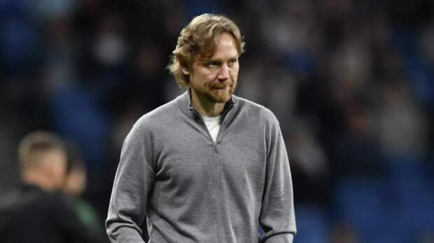 Карпин допустил, что может поработать в Испании после окончания контракта со сборной России