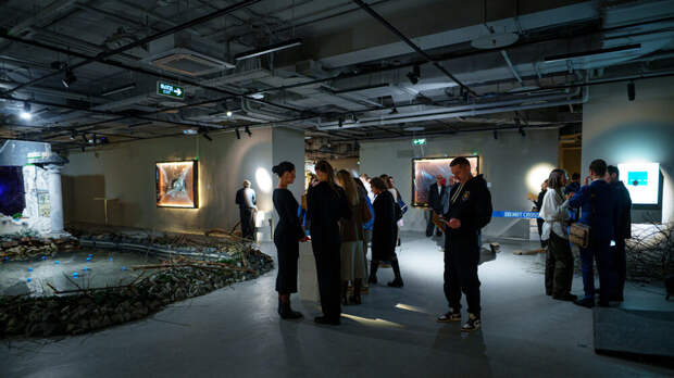 В Москве открылся иммерсивный проект-путешествие «Картина мира. Твоя»