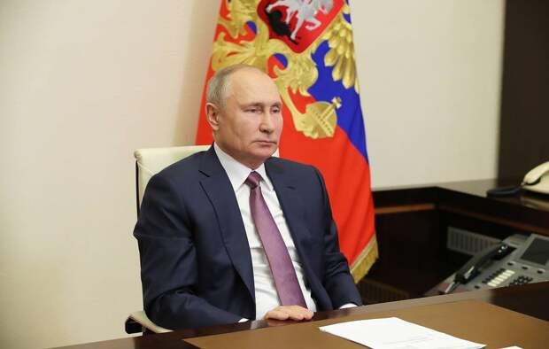 Готовы к песцу:  Путин утвердил порядок действий властей по предупреждению угрозы ЧС из-за заноса инфекций