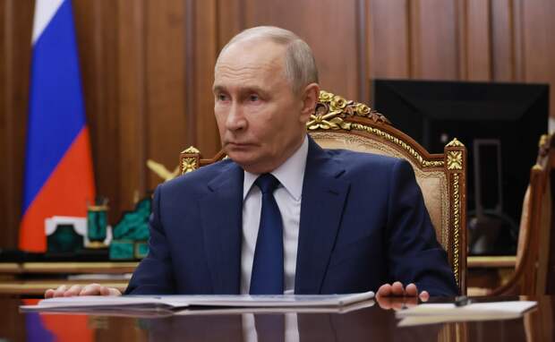 Путин поговорил по телефону с лидером одной страны