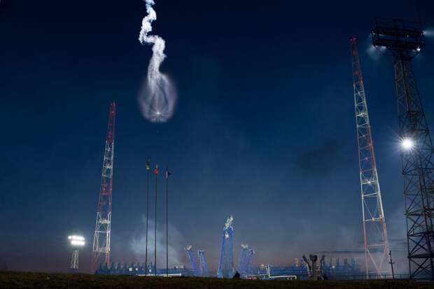 Запуск. Фотографии Роскосмоса