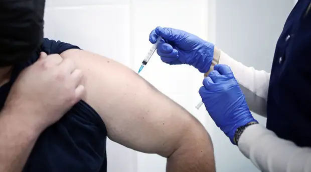 «Отслеживаем ситуацию»: в Турции и Танзании после ограничения авиасообщения находятся около 45 тысяч туристов из России