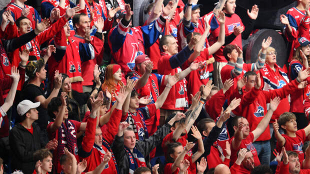 В России обновили правила поведения болельщиков на стадионах