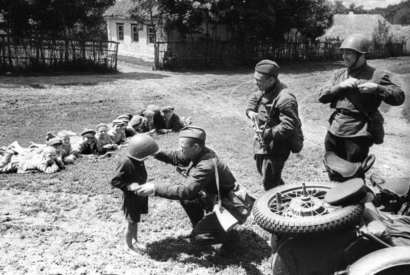 podvigi-motocziklistov-stalina-04