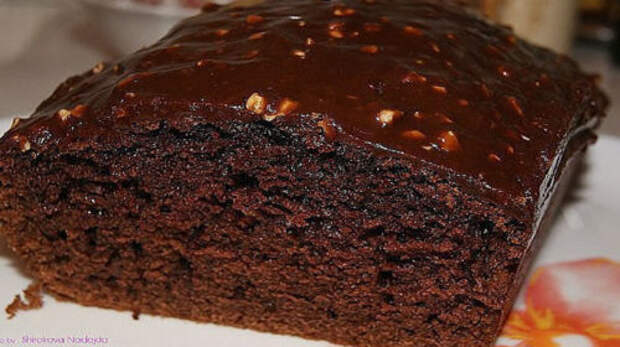 Рецепт изумительного шоколадного кекса в духовке за 5 минут
