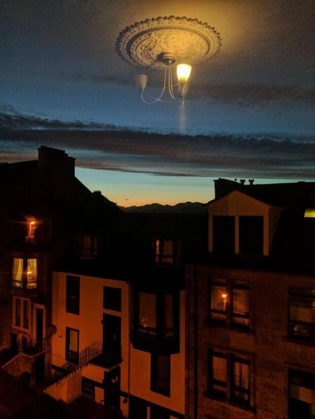 И лампа не горит...
