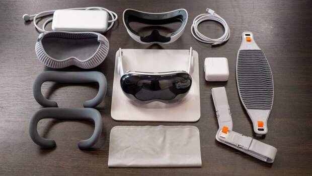 Комплект Apple Vision Pro