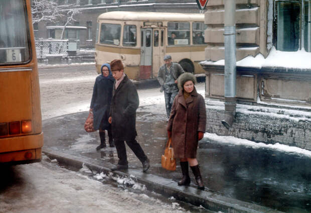 1976 Leningrad by Gene Cotton2.jpg