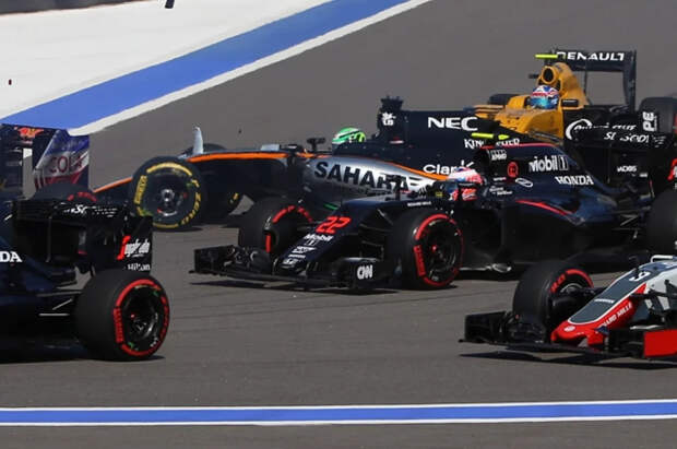 FIA подтвердила: апрельские этапы «Формулы‑1» в Бахрейне и Саудовской Аравии отменены