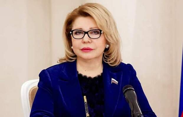 Елена Панина: Вашингтон уничтожает армию и спецслужбы США ради политкорректности