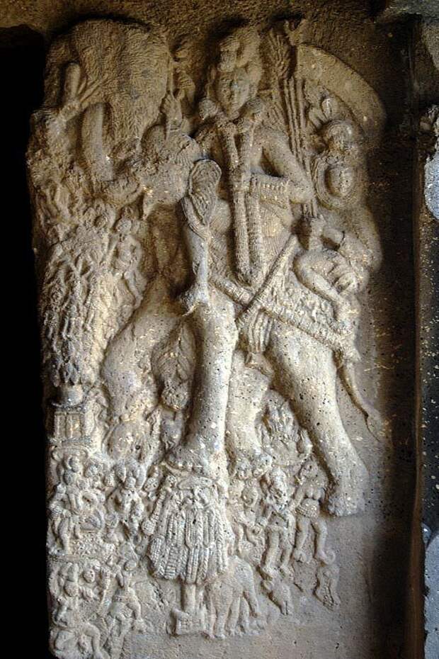 Пещерный буддистский монастырь Бхаджа (Bhaja caves)