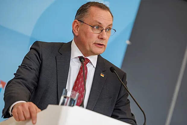 Со-председатель АдГ Крупалла потребовал вывода американских войск из Германии