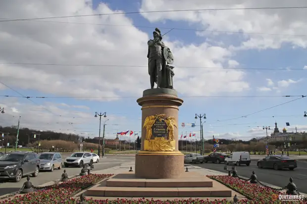 «От викинга до зверья, от босоты до царя». Питерская героика с Евгением Вышенковым