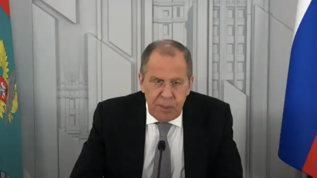 «Активизация торгово-экономических связей»: Лавров о первоочередной задаче БРИКС в условиях пандемии