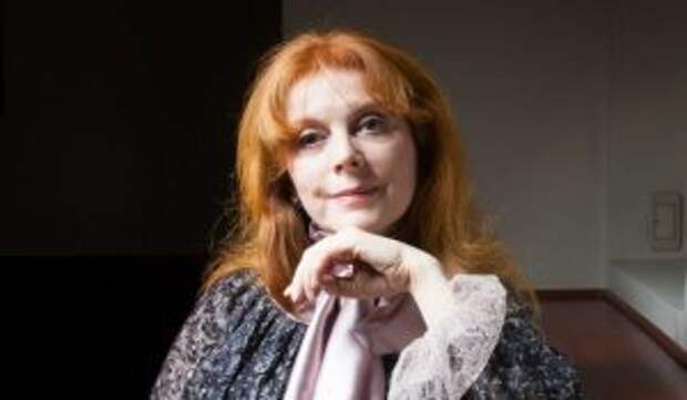 «Дикая боль!»: верный друг откусил Кларе Новиковой кусок уха