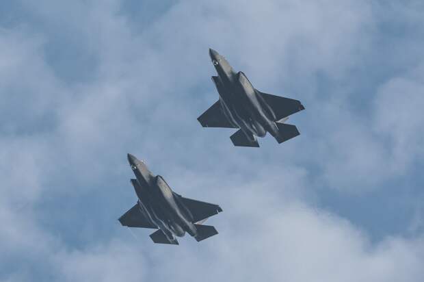 Иран заявил об уничтожении четырех самолетов противника