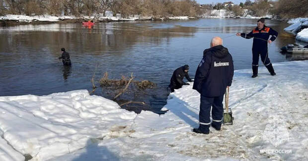 Погибший в Звенигороде мальчик до последнего цеплялся за лёд