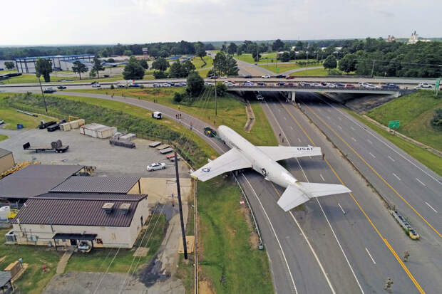Northrop Grumman E-8C Joint STARS