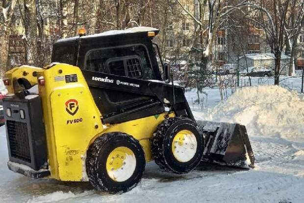 Опубликован план работ по уборке и вывозу снега на 3 и 4 февраля в Тамбове