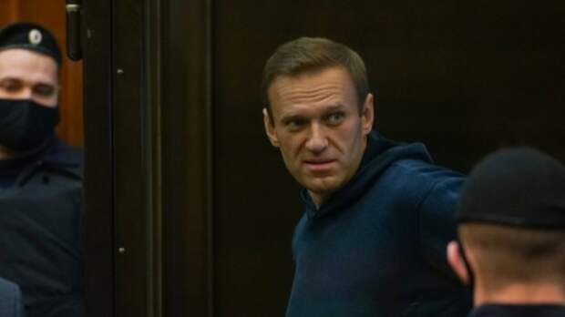 Навальный может стать профессиональным поваром в колонии Навальный может стать профессиональным поваром в колонии
