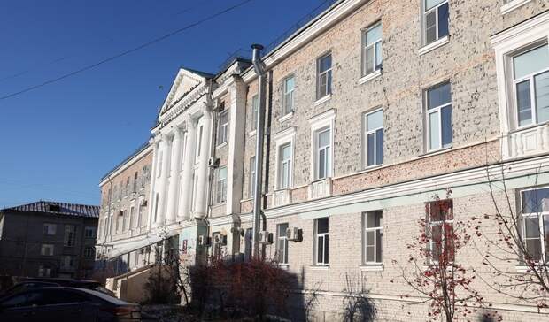 Голышом — на мороз: ночью из больницы в Кургане пациентов «выписали» на улицу