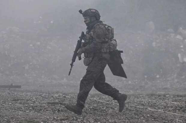 Поглотил туман: скрытая сила уничтожает ВСУ у главной крепости в ДНР