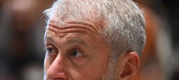 Абрамович заблокировал передачу Украине денег от продажи футбольного клуба