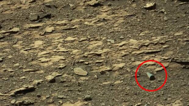 Странная гильза в форме цилиндра на Марсе вновь заинтриговала учёных