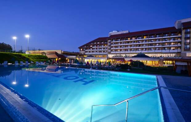 Самый необычный СПА-центр Венгрии: Hotel Pelion Самый необычный СПА-центр Венгрии: Hotel Pelion