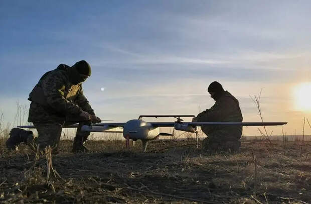 Киев предпринял очередную попытку массированной атаки беспилотниками на российские регионы