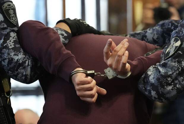 Начальника отдела УФССП задержали в Челябинске по делу о взятках