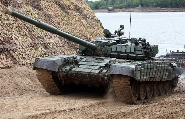 Т-72Б1 с неудачным расположением динамической защиты на лобовой части башни